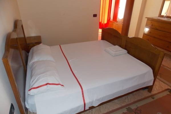 Onorato Hotel (Vlorë)